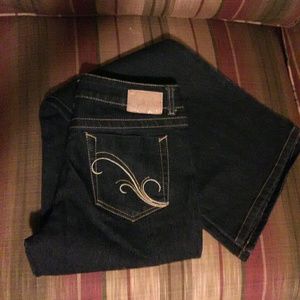 🍁2 for $35🍁🌹"GRANE" Size 7 Flare Jeans🌹